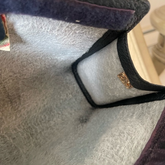 Authentic Gucci vintage web sherry line clutch bag 89.01.001 (D7133) - Picture 11 of 14